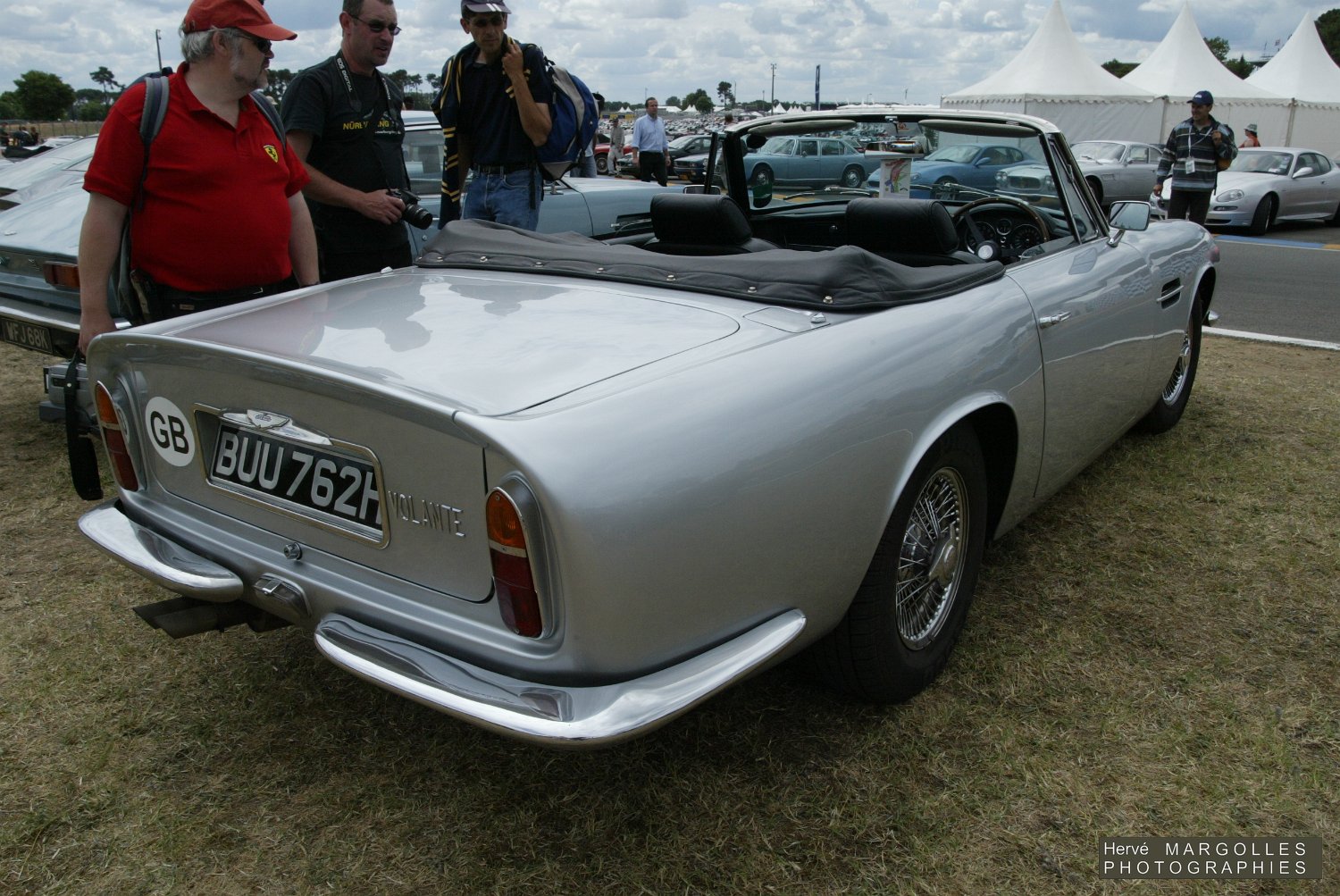 1966_Aston-Martin-DB6 Volante-01.JPG